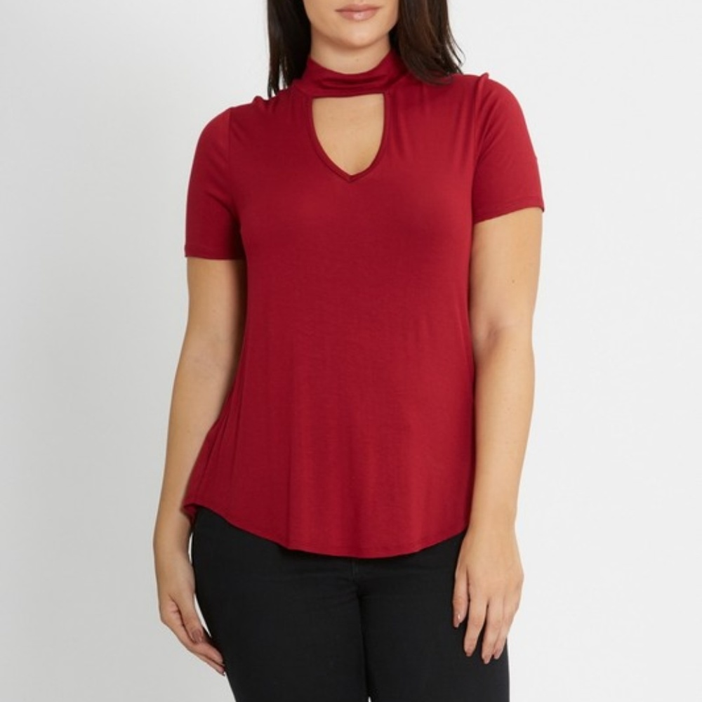 XL Jasmine Cut Out Neck Top